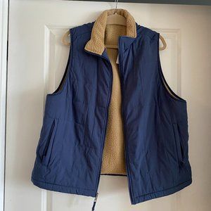 Merrell Navy Blue Quilted Vest Winter With Tan Sherpa Lining - Size Large